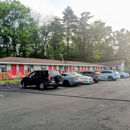 Robin Hood Motel 萨拉托加斯普林斯 外观 照片