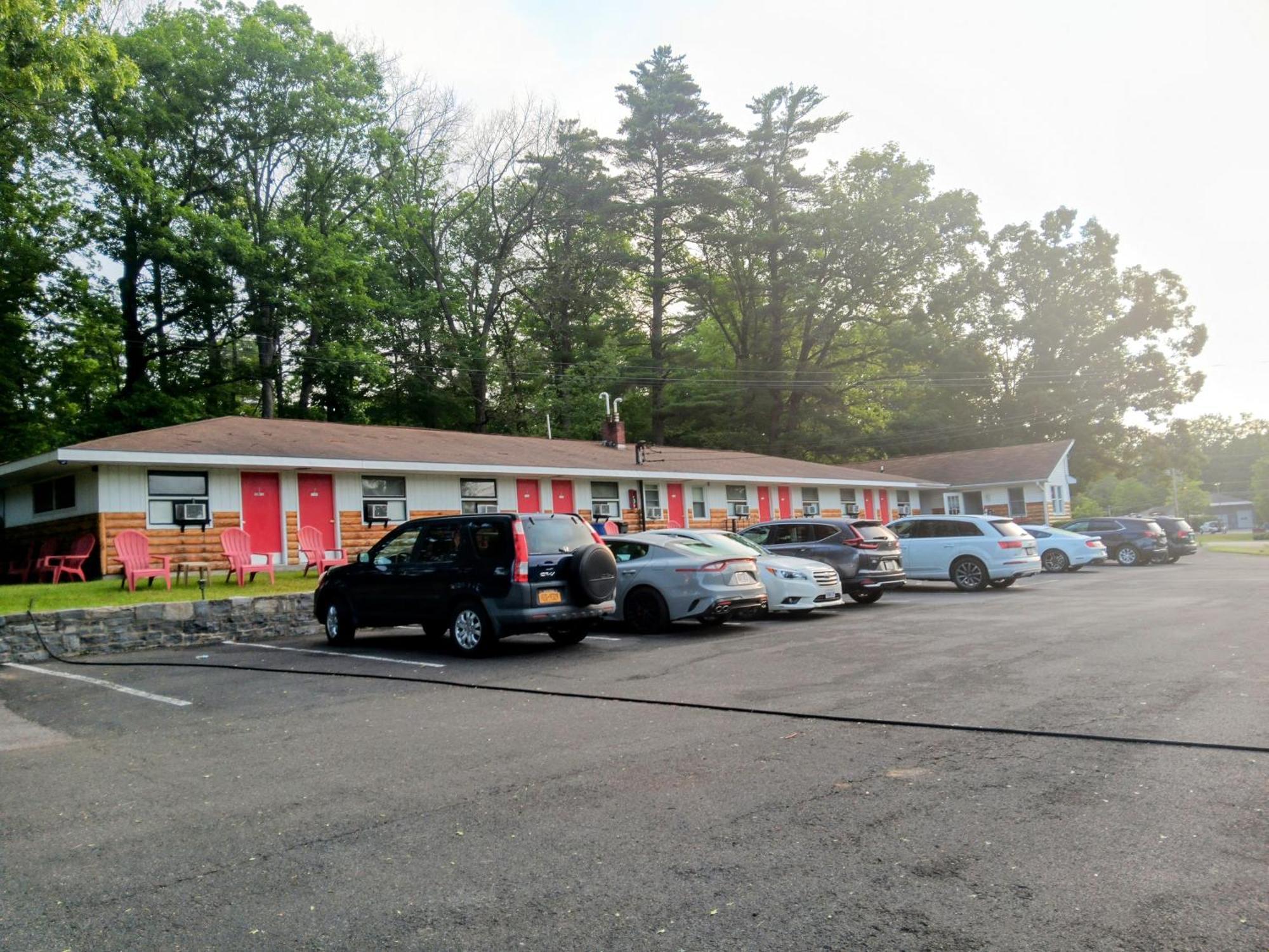 Robin Hood Motel 萨拉托加斯普林斯 外观 照片